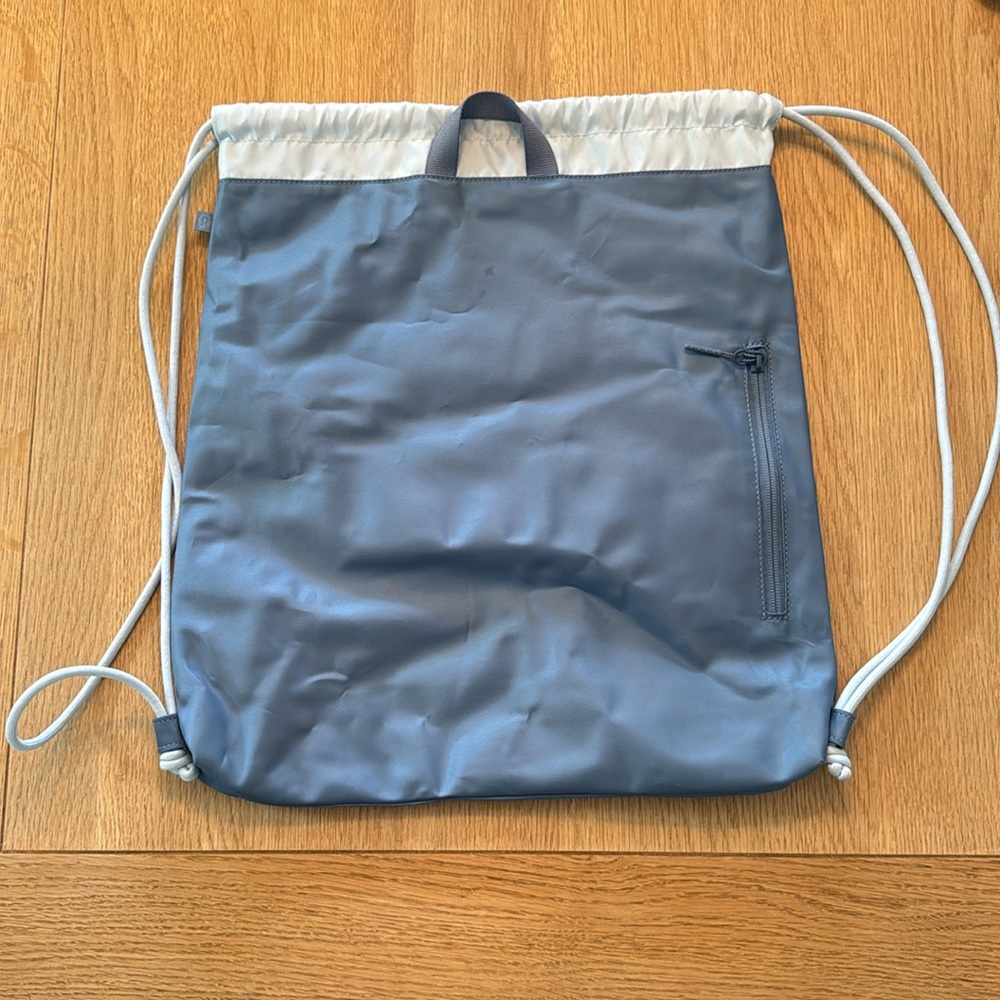 Lululemon Drawstring Backpack - image 3
